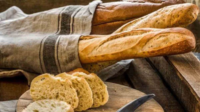 Les astuces des boulangers expérimentés pour conserver son pain frais et croustillant