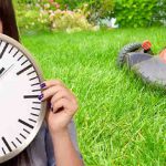 les-horaires-de-tonte-de-pelouse-a-respecter-pour-eviter-les-amendes