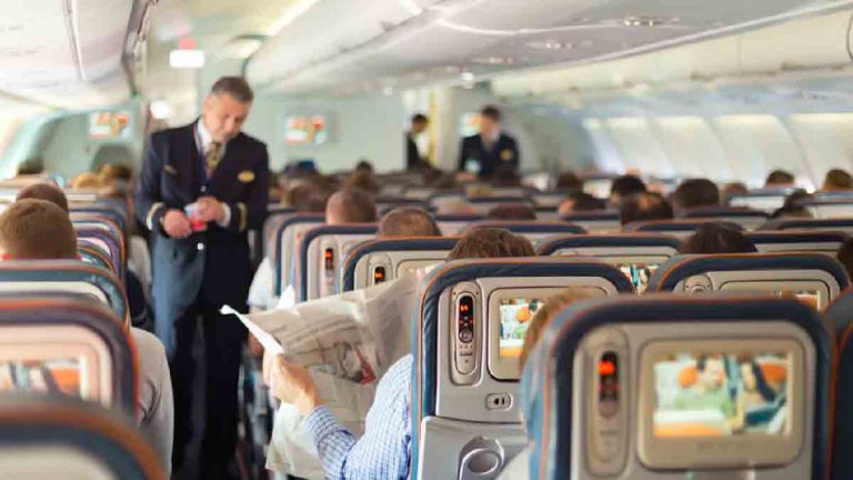 pourquoi-embarquer-en-avion-en-dernier-les-avantages-meconnus-selon-un-voyageur-regulier