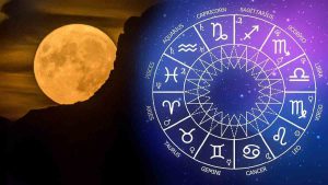 super-pleine-lune-daout-2023-deux-signes-astrologiques-auront-des-nuits-agitees